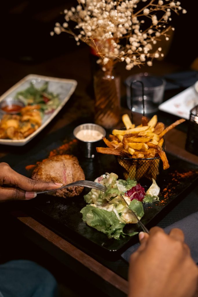 Restaurant L’Instinct à Toulouse - salle chaleureuse et conviviale